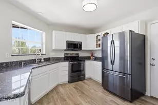 15856 W Skinner Rd, Surprise, AZ 85387 - Photo 3