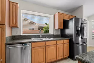 1359 W Larona Ln, Tempe, AZ 85284 - Photo 21