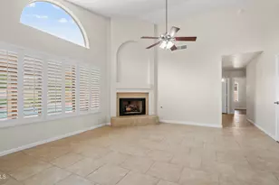 1359 W Larona Ln, Tempe, AZ 85284 - Photo 23