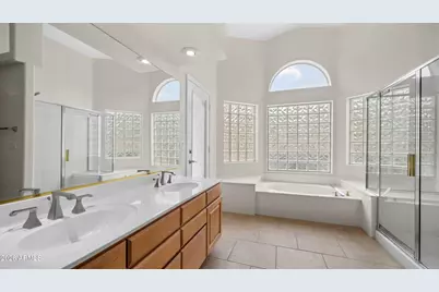 1359 W Larona Lane, Tempe, AZ 85284 - Photo 31