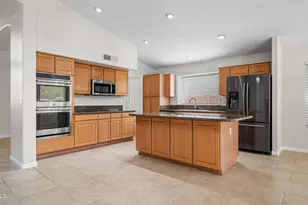 1359 W Larona Ln, Tempe, AZ 85284 - Photo 17