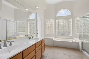 1359 W Larona Ln, Tempe, AZ 85284 - Photo 5
