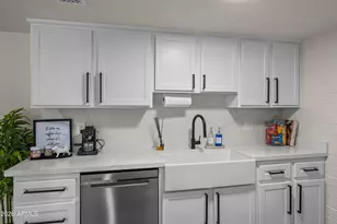 7901 E Keim Dr, Scottsdale, AZ 85250 - Photo 9