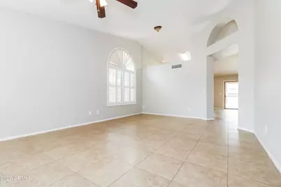 12735 W Edgemont Avenue, Avondale, AZ 85392 - Photo 5