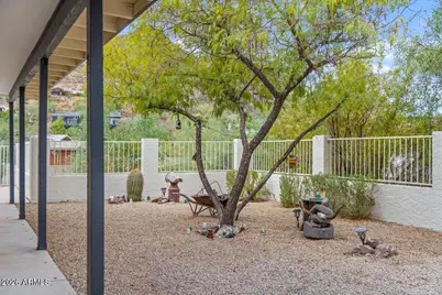 9402 N 18th Street N, Phoenix, AZ 85020 - Photo 45