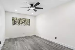 9402 N 18th Street N, Phoenix, AZ 85020 - Photo 39