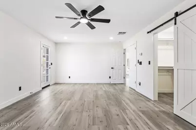 9402 N 18th Street N, Phoenix, AZ 85020 - Photo 23