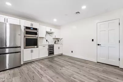 9402 N 18th Street N, Phoenix, AZ 85020 - Photo 19