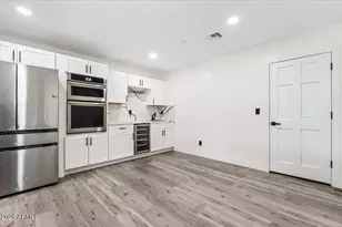 9402 N 18th Street N, Phoenix, AZ 85020 - Photo 19
