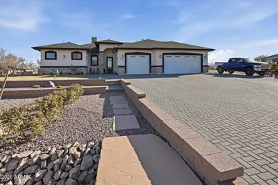 925 E Aztec Drive, Chino Valley, AZ 86323 - Photo 3