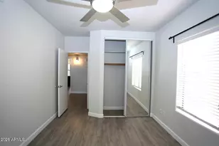 924 E Manor Dr, Chandler, AZ 85225 - Photo 25