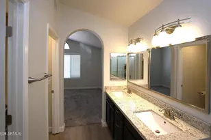 924 E Manor Dr, Chandler, AZ 85225 - Photo 21