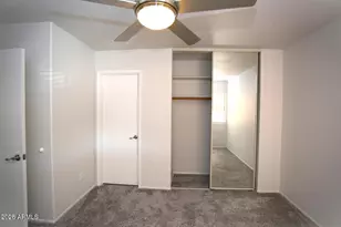 924 E Manor Dr, Chandler, AZ 85225 - Photo 9