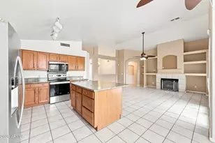 1109 E Montoya Ln, Phoenix, AZ 85024 - Photo 11