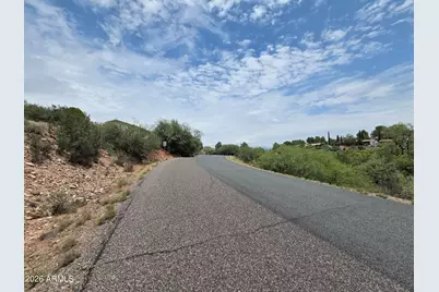 2324 S Valley Drive #702, Cottonwood, AZ 86326 - Photo 3