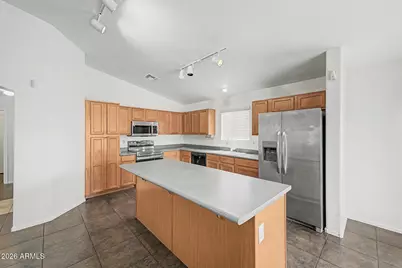 1313 S 107th Drive, Avondale, AZ 85323 - Photo 7