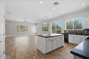 845 N Thunderbird Ave, Gilbert, AZ 85234 - Photo 17