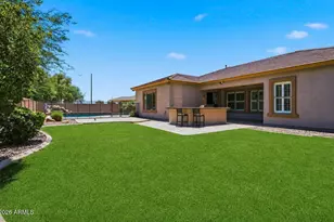 845 N Thunderbird Ave, Gilbert, AZ 85234 - Photo 11