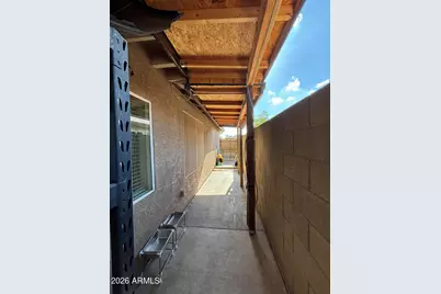 2015 N 89th Drive, Phoenix, AZ 85037 - Photo 9