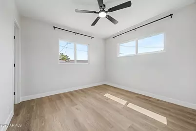 3321 E Belleview Street, Phoenix, AZ 85008 - Photo 15