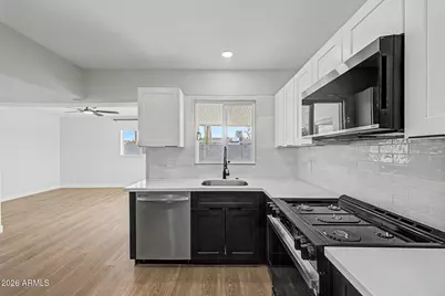 3321 E Belleview Street, Phoenix, AZ 85008 - Photo 13