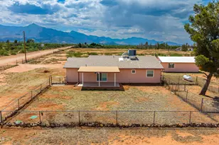 8169 E Larson Rd, Hereford, AZ 85615 - Photo 3