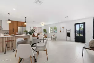 1238 E Almeria Rd, Phoenix, AZ 85006 - Photo 7