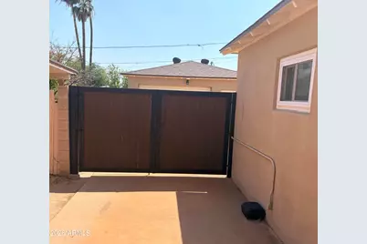 2854 N Greenfield Road, Phoenix, AZ 85006 - Photo 9