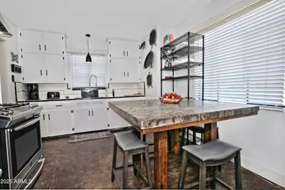 1923 W Earll Drive, Phoenix, AZ 85015 - Photo 13