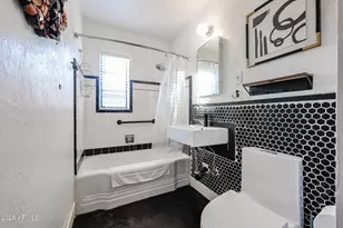 1923 W Earll Dr, Phoenix, AZ 85015 - Photo 23