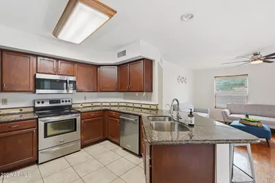 1932 E Morrow Drive, Phoenix, AZ 85024 - Photo 11