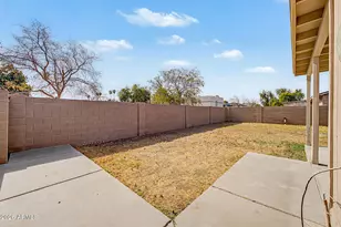 5708 N 42nd Ln, Phoenix, AZ 85019 - Photo 21