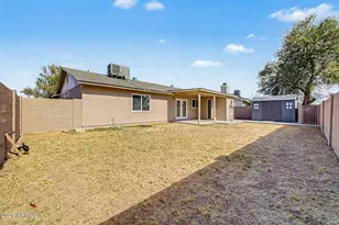 5708 N 42nd Ln, Phoenix, AZ 85019 - Photo 23