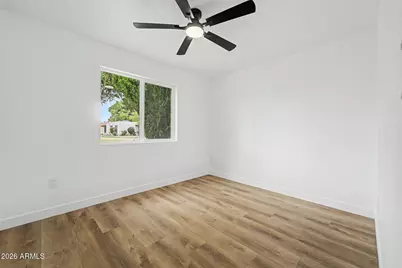6618 N 46th Avenue, Glendale, AZ 85301 - Photo 15