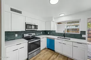6618 N 46th Ave, Glendale, AZ 85301 - Photo 7