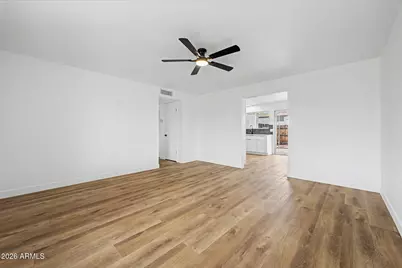 6618 N 46th Avenue, Glendale, AZ 85301 - Photo 3