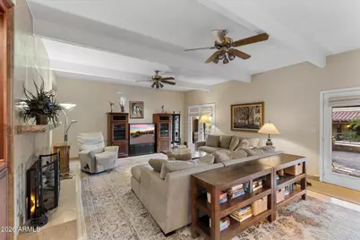 8944 E Lazywood Place, Carefree, AZ 85377 - Photo 11