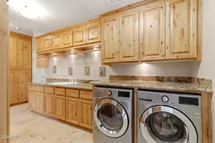 8944 E Lazywood Pl, Carefree, AZ 85377 - Photo 31
