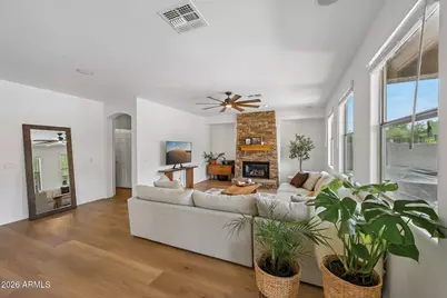 8356 W Buckhorn Trail, Peoria, AZ 85383 - Photo 9