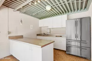 2201 N Central Ave, Phoenix, AZ 85004 - Photo 27