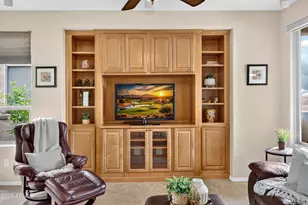 13055 W Redbird Road W, Peoria, AZ 85383 - Photo 11