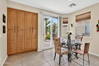 13055 W Redbird Road W, Peoria, AZ 85383 - Photo 17