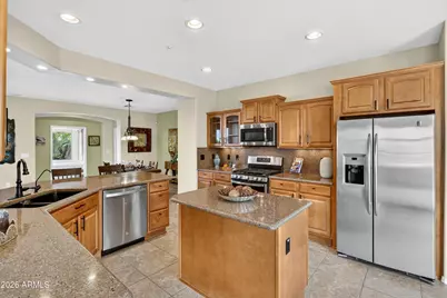 13055 W Redbird Road W, Peoria, AZ 85383 - Photo 15