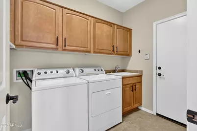 13055 W Redbird Road W, Peoria, AZ 85383 - Photo 33