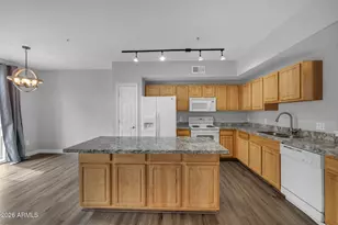 18250 N Cave Creek Rd, Phoenix, AZ 85032 - Photo 9