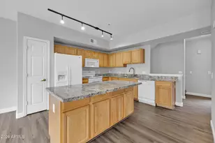 18250 N Cave Creek Rd, Phoenix, AZ 85032 - Photo 15
