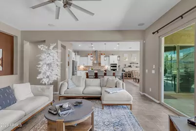 11116 E Travertine Avenue, Mesa, AZ 85212 - Photo 9