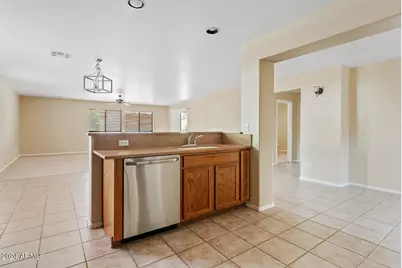 15410 N 169th Lane, Surprise, AZ 85388 - Photo 13