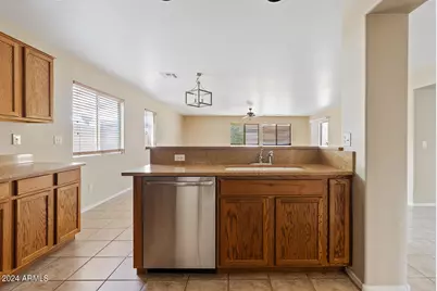 15410 N 169th Lane, Surprise, AZ 85388 - Photo 9