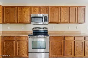 15410 N 169th Ln, Surprise, AZ 85388 - Photo 11